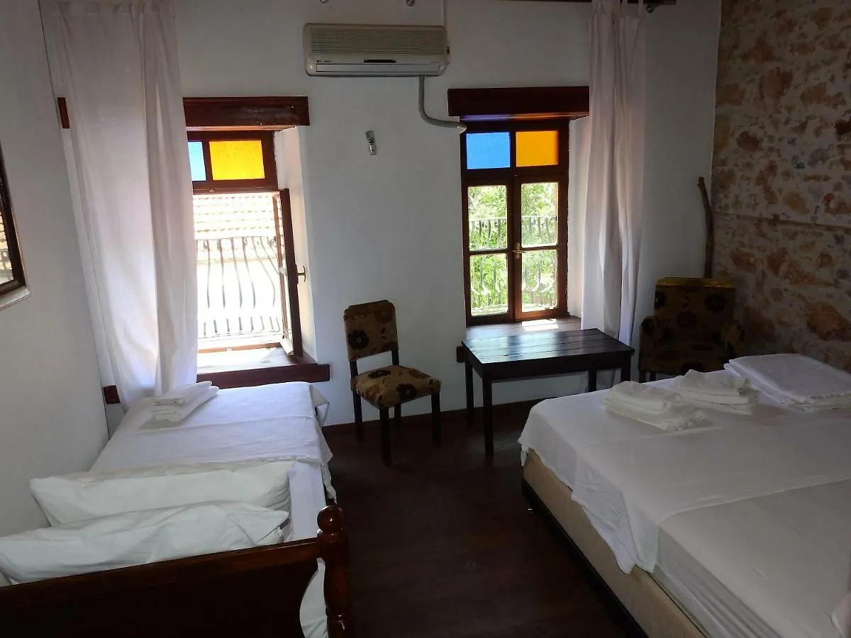 Guest house Sahmeran Pansiyon Ayvalik