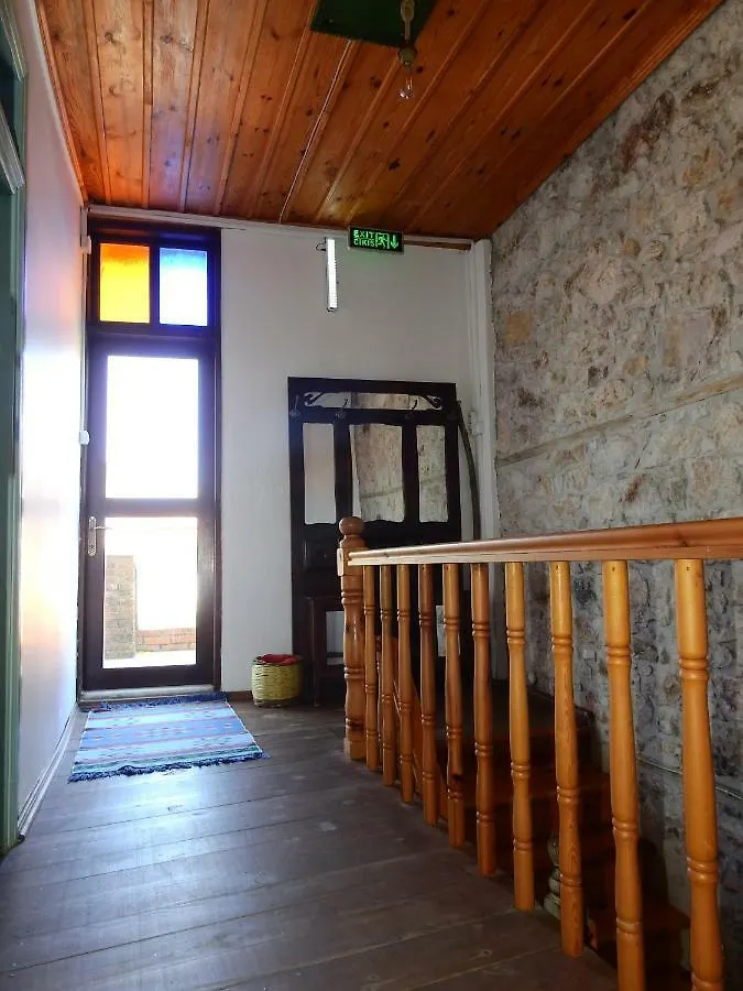 Sahmeran Pansiyon Ayvalik